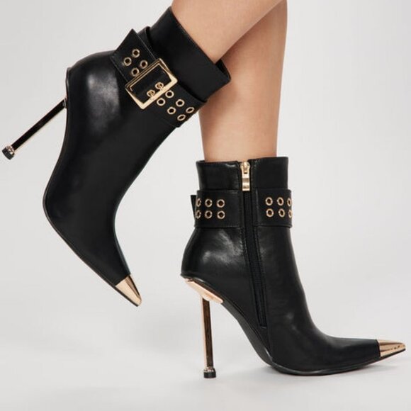 " BUCKLED BADDIE " Buckle Booties - Black ( BRAND NEW !!!!!!!!!!!!!! - Picture 1 of 5